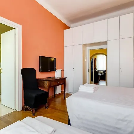 Andrea's Vatican Museum Apartment *